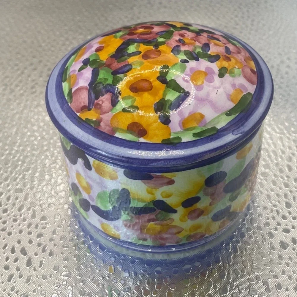 Hand‎ Painted Portugal Ceramic Floral Trinket Box Round Lidded Jewelry Jar 36